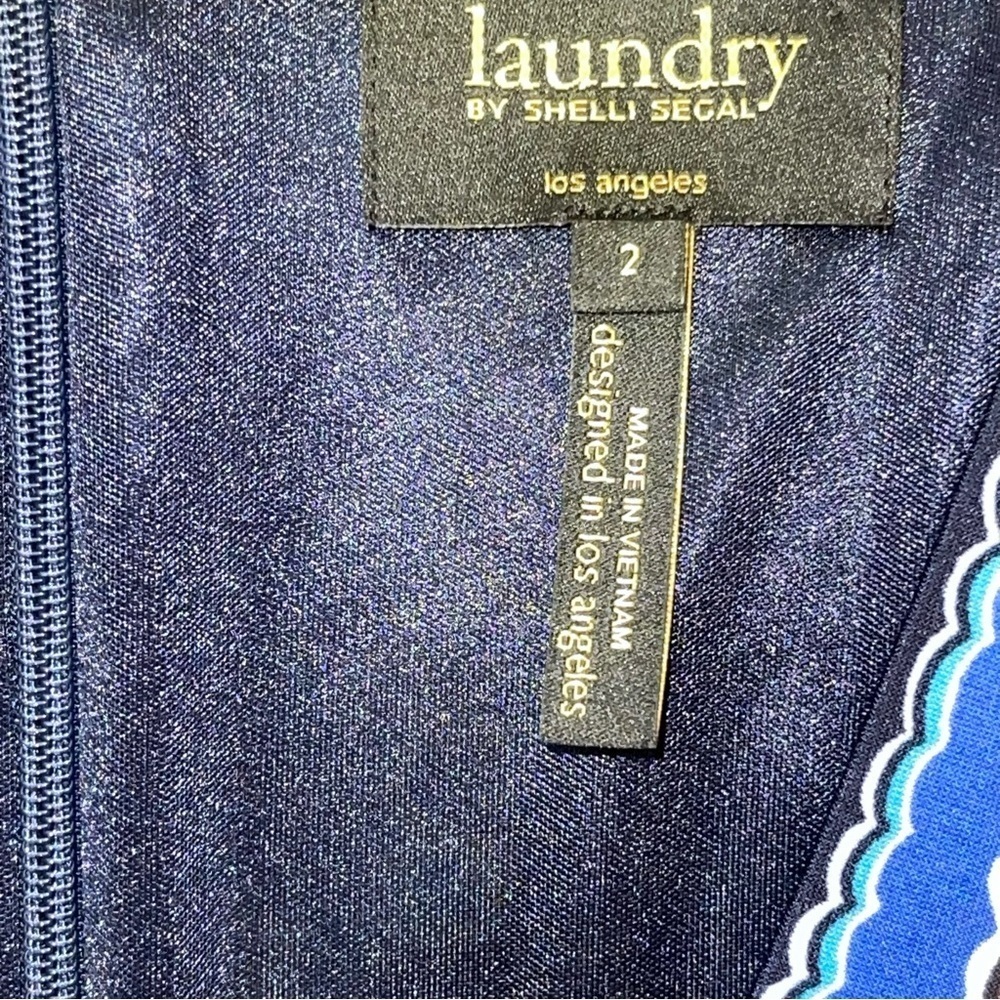 ❤️2/$15 or 3/$21❤️ Laundry by Shelli Segal Dress, Size 2 - Picture 13 of 15